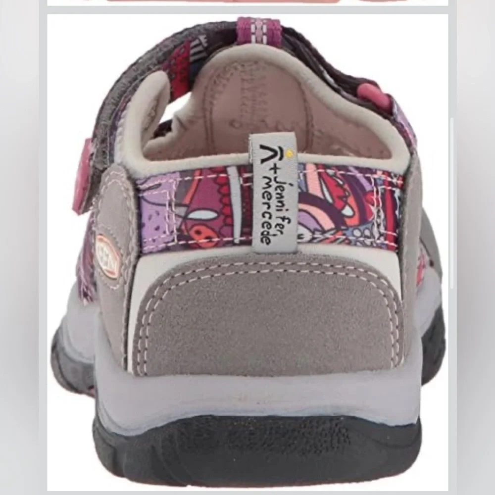Keen Newport waterproof/hiking Sandals, Big Kids Size 2, in ”Grape Kiss” GUC